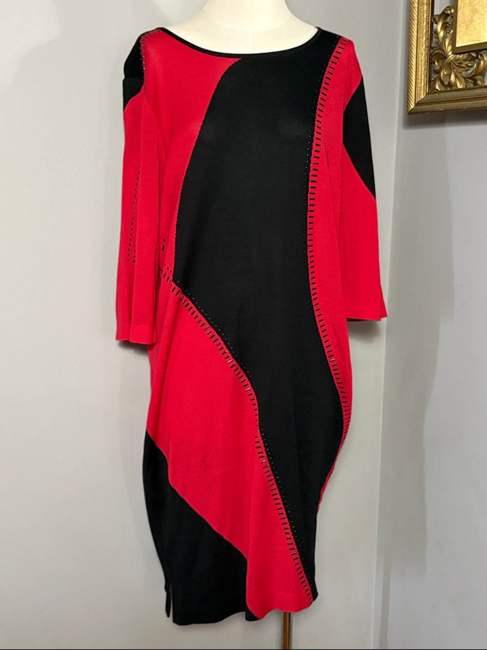 Ming Wang Large Red and Black Colorblocked Midi Dress